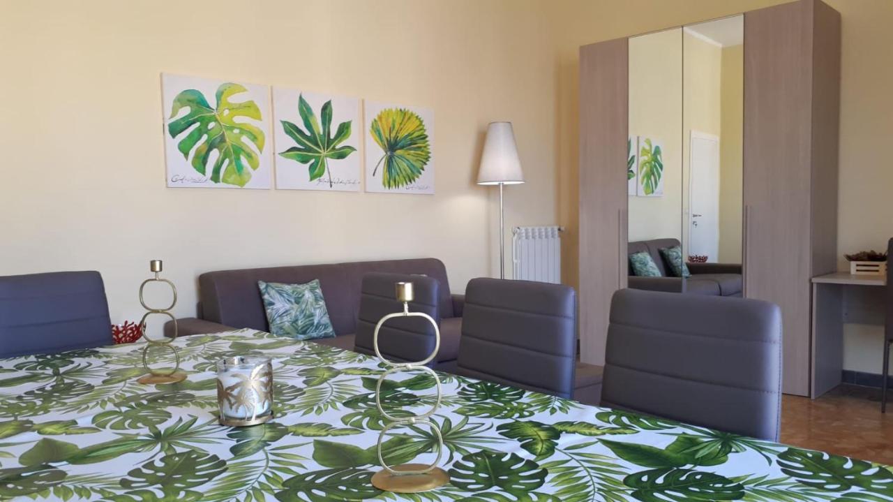 Damax&Sax Apartment Lecce Bagian luar foto