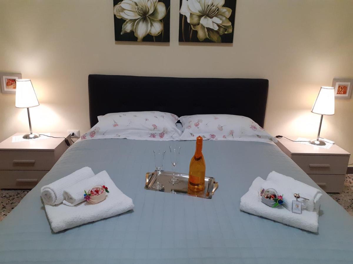 Damax&Sax Apartment Lecce Bagian luar foto